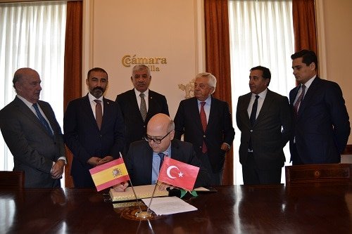 Impulso a las relaciones comerciales con Turquía