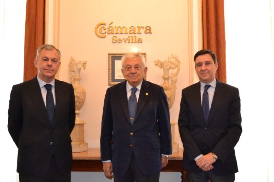 Reunión con el candidato del PP a la Alcaldía de Sevilla