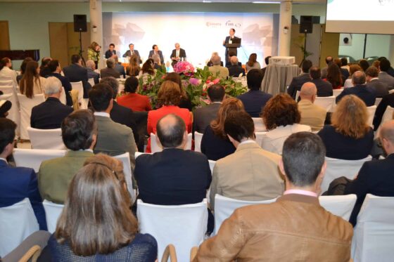 La Cámara de Comercio y la CES, contra un impuesto que lastra la viabilidad empresarial