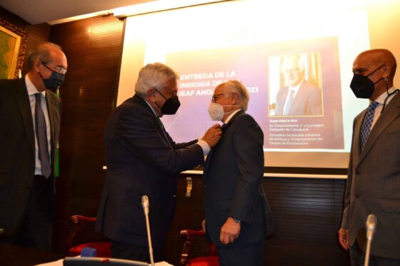 INSIGNIA DE ORO DEL IEAF 2020