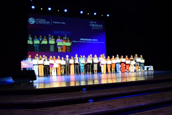 Clausura curso 2020/2021 de la Escuela de Negocios