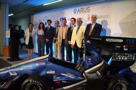 La Cámara de Comercio de Sevilla acogió la presentación del monoplaza de competición construido por ARUS Andalucía Racing