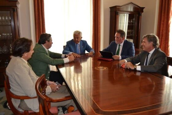 LA CÁMARA DE COMERCIO  DE SEVILLA APOYA LA ELIMINACIÓN DEL IMPUESTO DE SUCESIONES Y DONACIONES