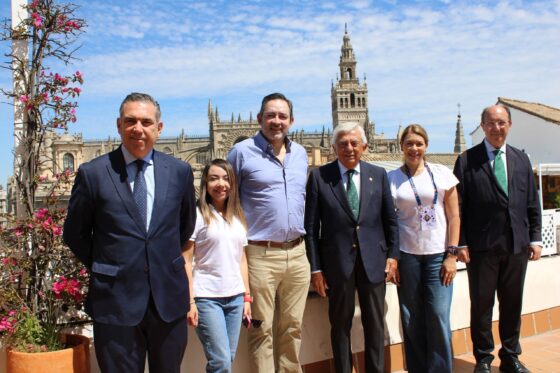 SEVILLA, CENTRO DEL TURISMO MEXICANO Y COLOMBIANO