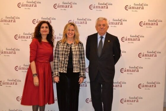 Conferencia de Trinidad Jiménez, directora de Estrategia Global de Asuntos Públicos de Telefónica