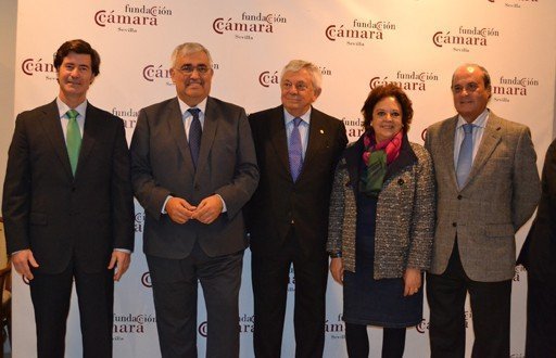 Ramírez de Arellano apuesta por una economía de mercado con fines sociales, servicios públicos sostenibles y una fiscalidad justa