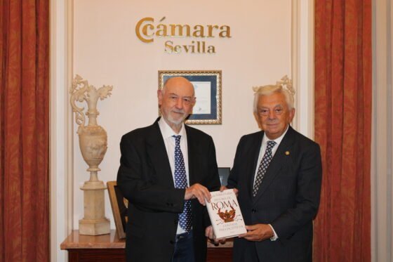 Juan Eslava presenta ‘Historia de Roma contada para escépticos’ en la Fundación Cámara