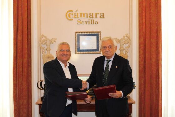 La Cámara asesora a Villanueva del Río y Minas para implementar la recaudación de la tasa de transporte