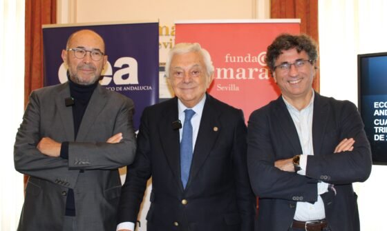 Andalucía crecerá un 2,4% en 2025 según el Observatorio Económico