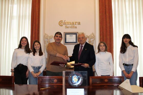 La Cámara de Comercio de Sevilla apoya el “Proyecto Escolar de Constitución Lunar” del CEIP San Ignacio del Viar