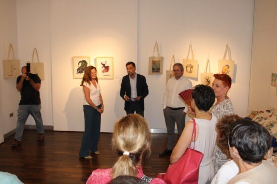 La Fundación Cámara inaugura la exposición solidaria ‘Ilustrando vida’ a beneficio de la Asociación ATMOS