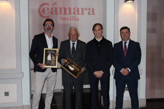 La Cámara acoge la presentación del libro ‘Sevilla. Arte Sacro’