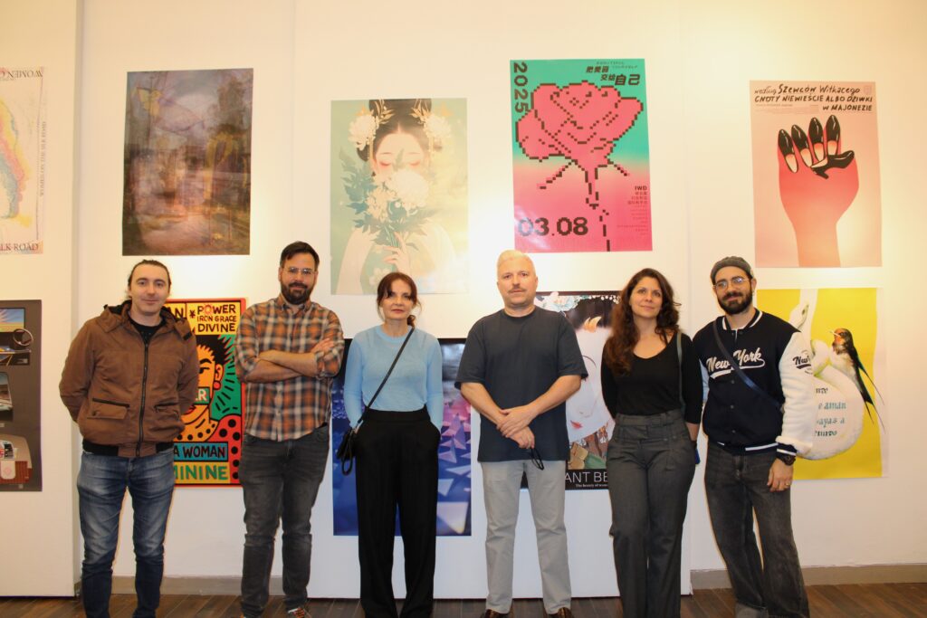 España, Polonia y China convergen en la Fundación Cámara a través de la exposición ‘W.O.M.A.N.’