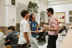 Grados Superiores Duales en Sevilla: estudia FP en Campus Cámara Grados Superiores Duales en Sevilla: estudia FP en Campus Cámara